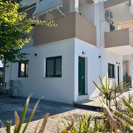 Homea - 100m From The Appartamento *