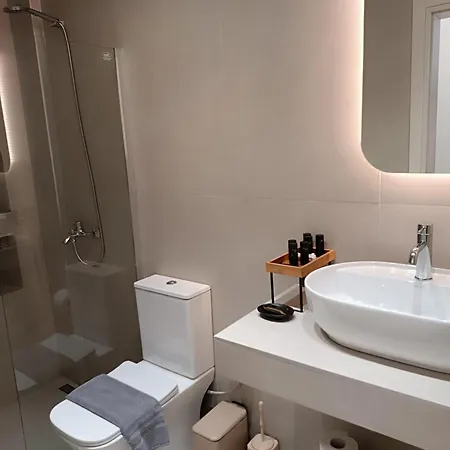 Apartament Homea - 100m From The